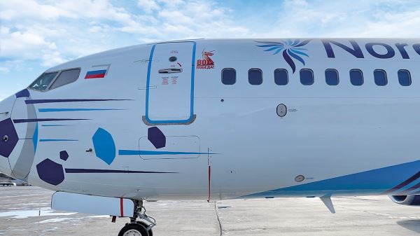 Авиакомпания NordStar украсила свои самолеты к 9 Мая