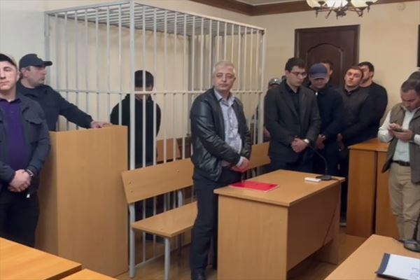 В Дагестане поместили под домашний арест водителя катера, врезавшегося в скалу
